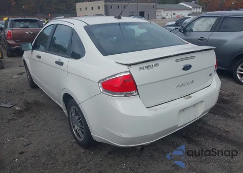 2011 Ford Focus Se z USA, uszkodzony, nr VIN 1FAHP3FN3BW100117